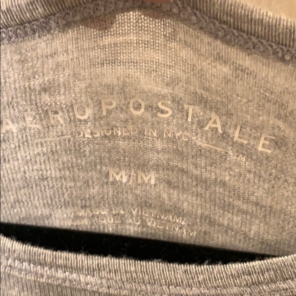 aeropostale grey long sleeve basic - Picture 2 of 2